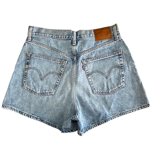 SOLD NWOT Levi’s High Loose Shorts - Picture 11 of 15